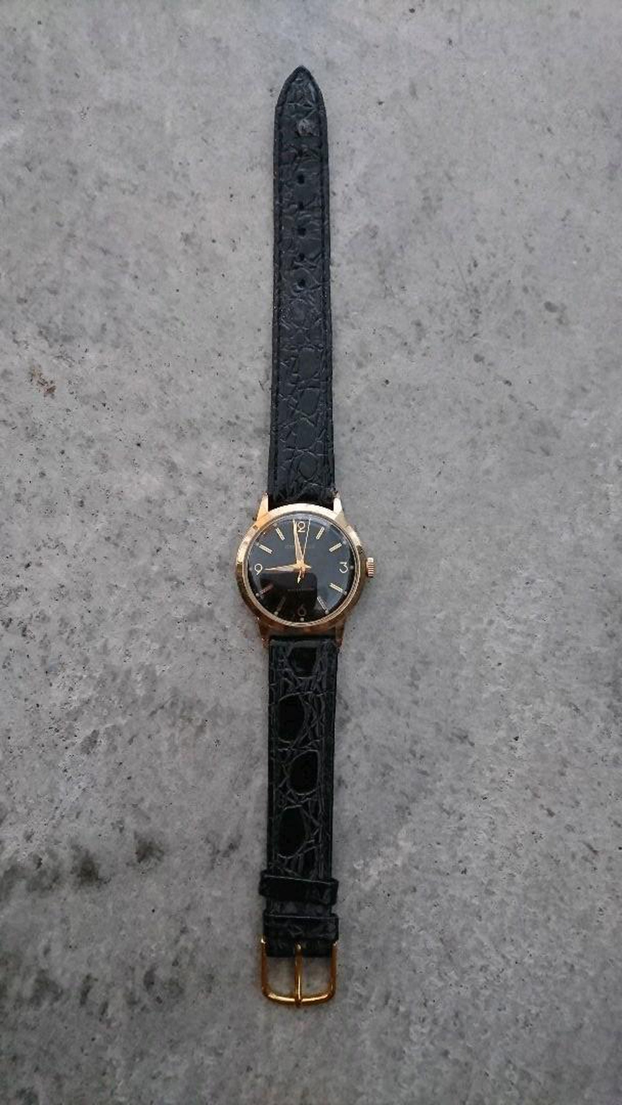 Caravell  by bulova Antique Watch Black Face　ブローバ　アンティーク　ウォッチ